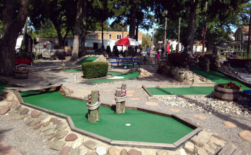 Whispering Pines Miniature Golf in Rochester, NY - Featured Image