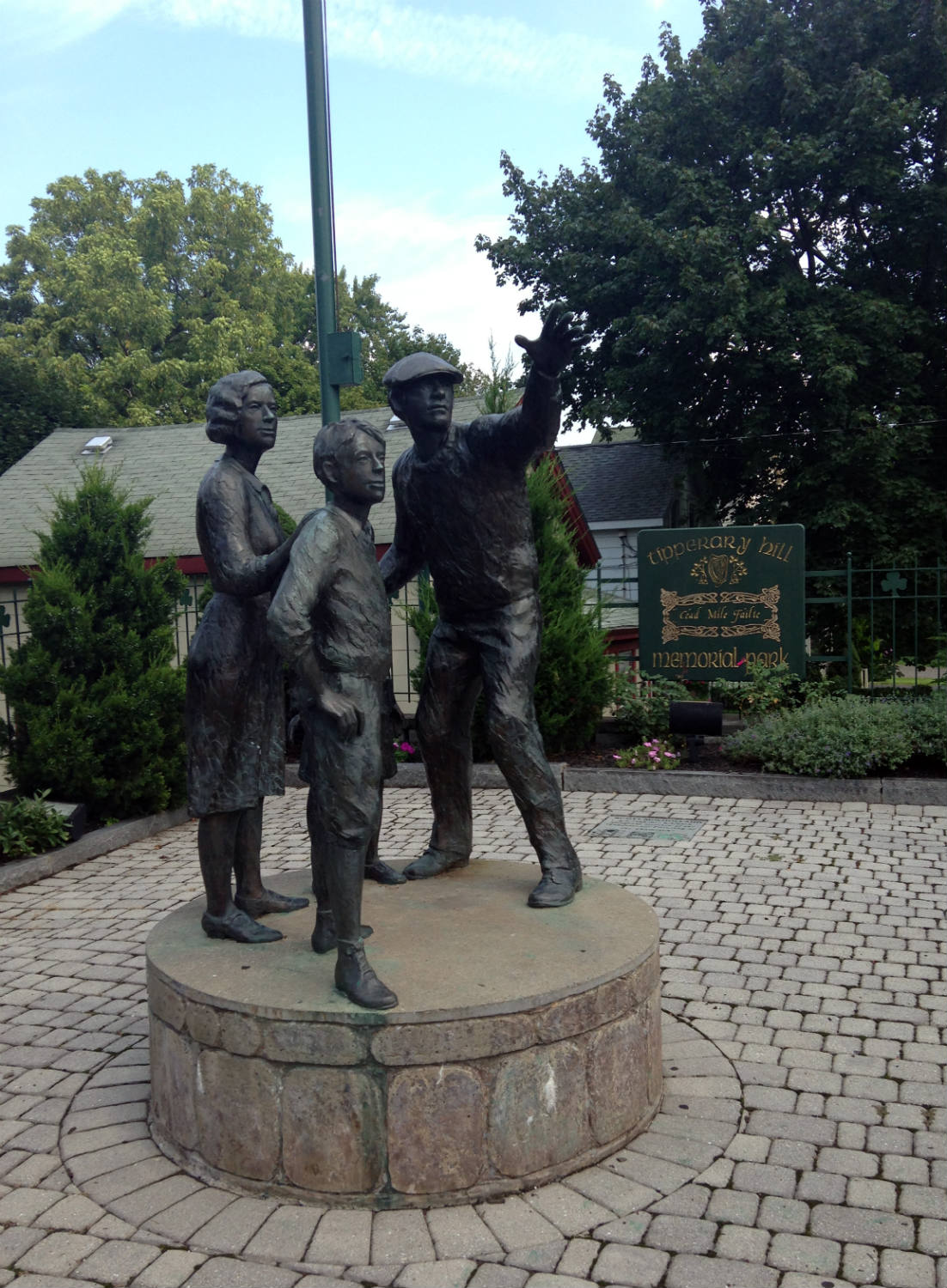 Tipperary Hill Memorial Park Statues