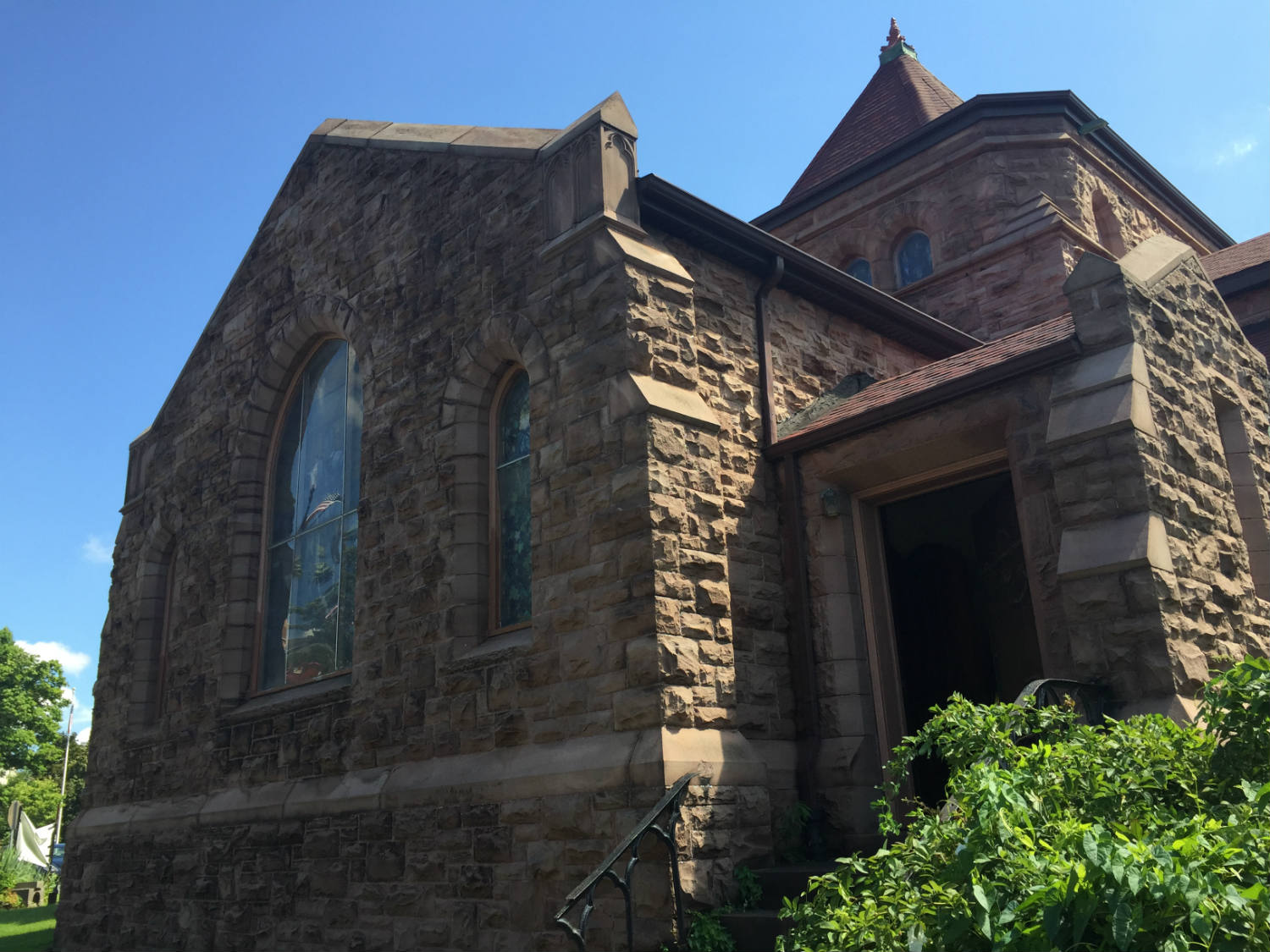 Pullman Memorial Universalist Church in Albion, New York