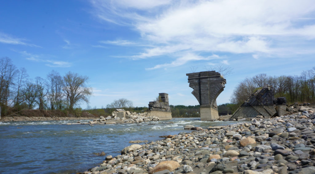 Schoharie Creek and Remnants of the Schoharie Crossing Bridge